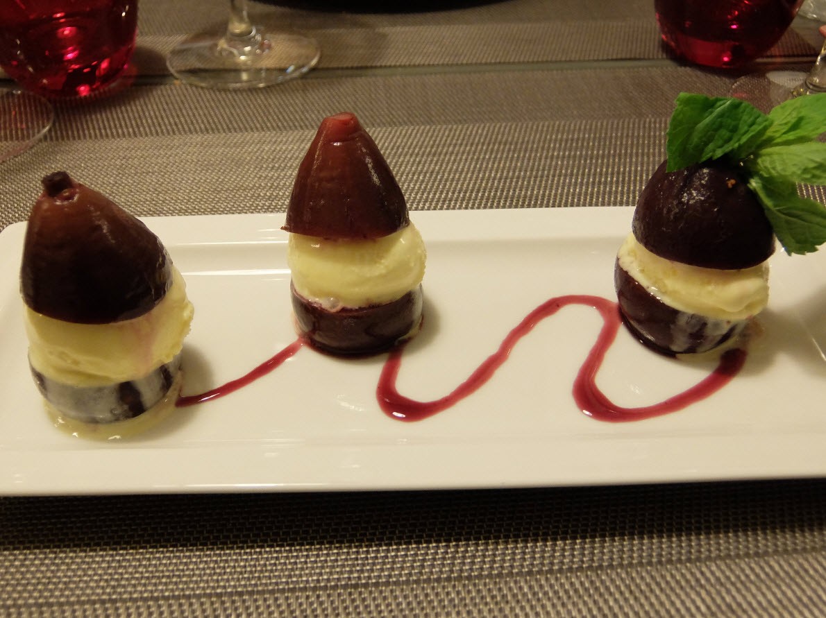 Profiteroles de figues confites aux épices Profiteroles de figues confites aux épices