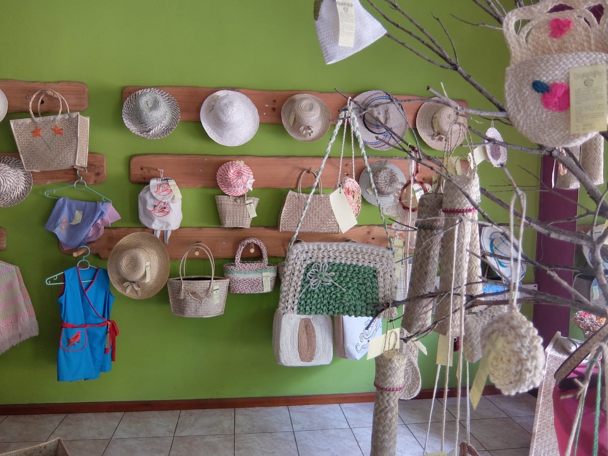 Objets produits par des femmes Objets produits par des femmes