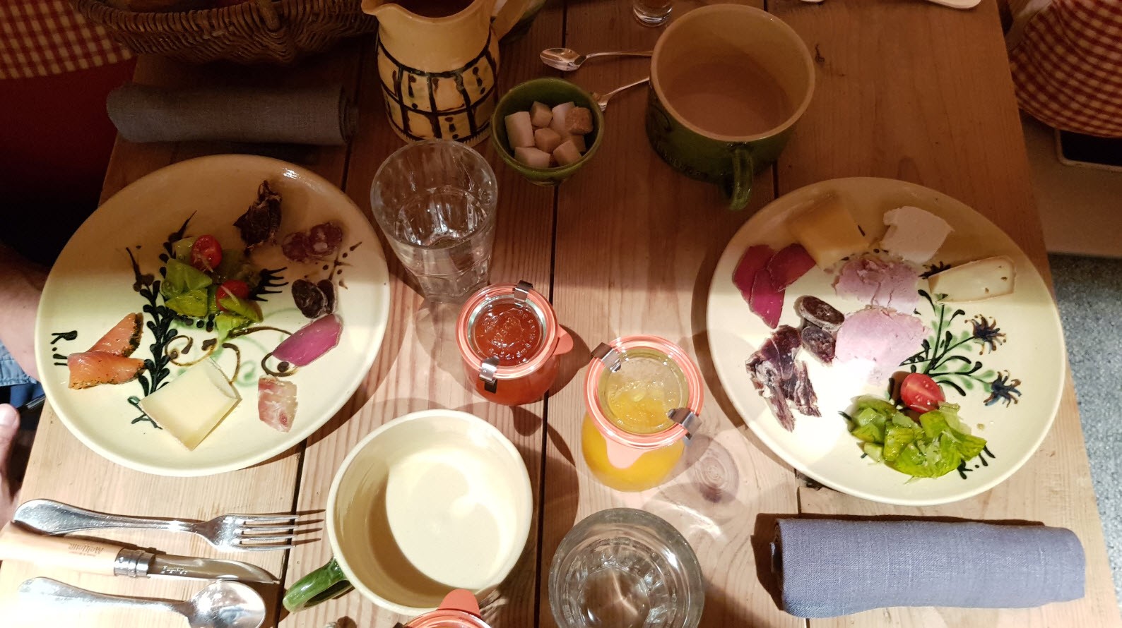 Petit dejeuner Petit dejeuner