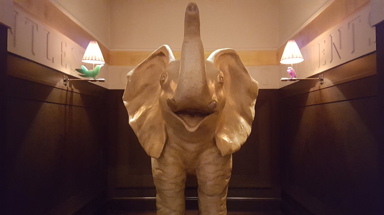 Elephant Elephant