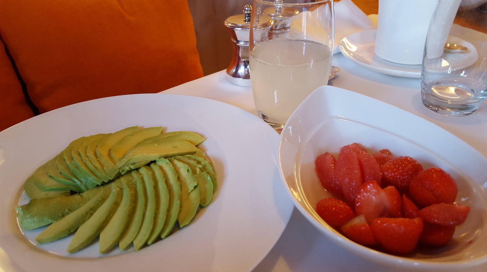 Fraises et avocat Fraises et avocat