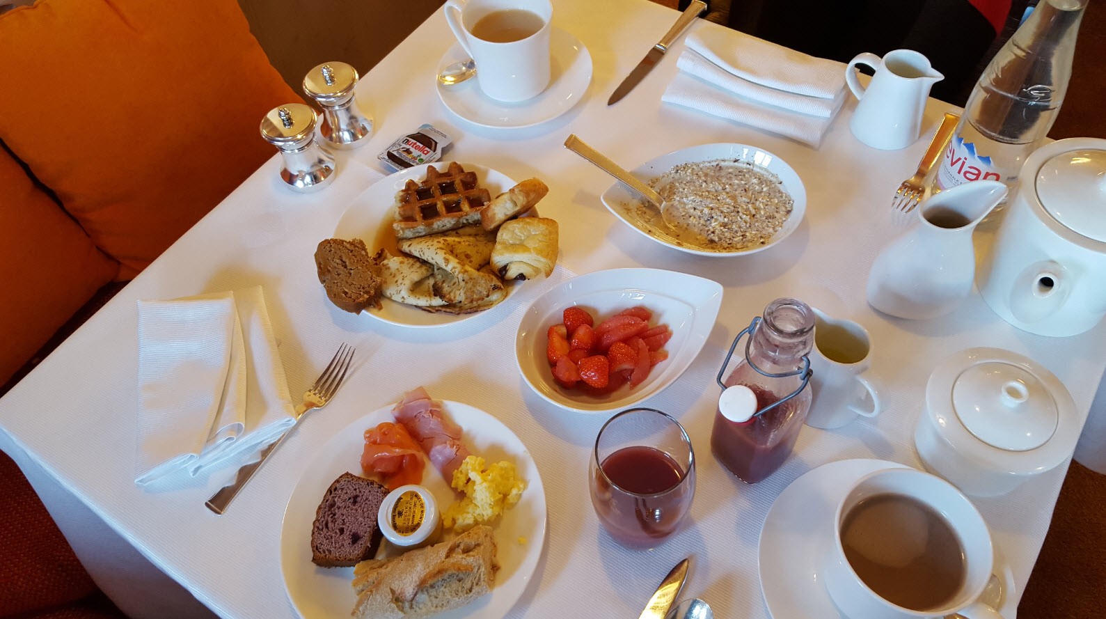 Petit-dejeuner jour 2 Petit-dejeuner jour 2