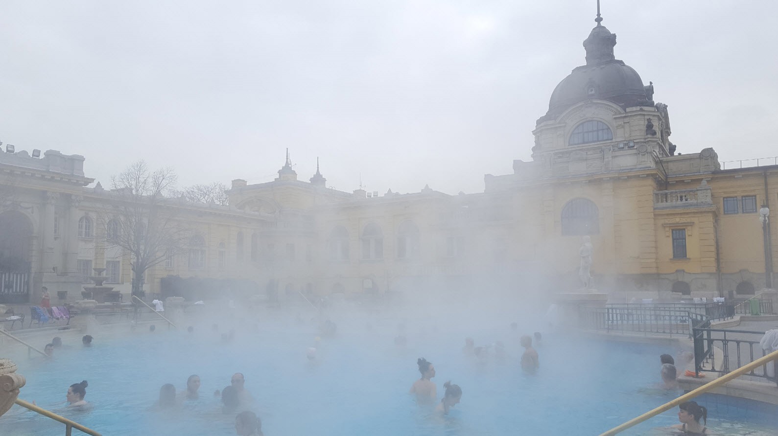 Bains thermaux Budapest Bains thermaux Budapest