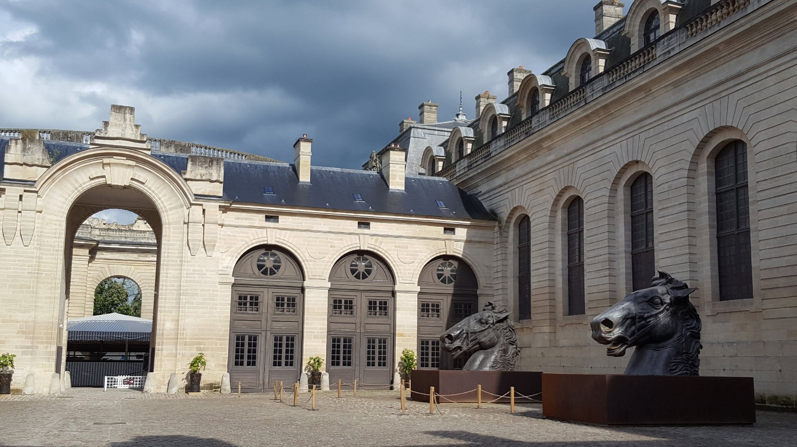 Cour des remises Chantilly Cour des remises Chantilly