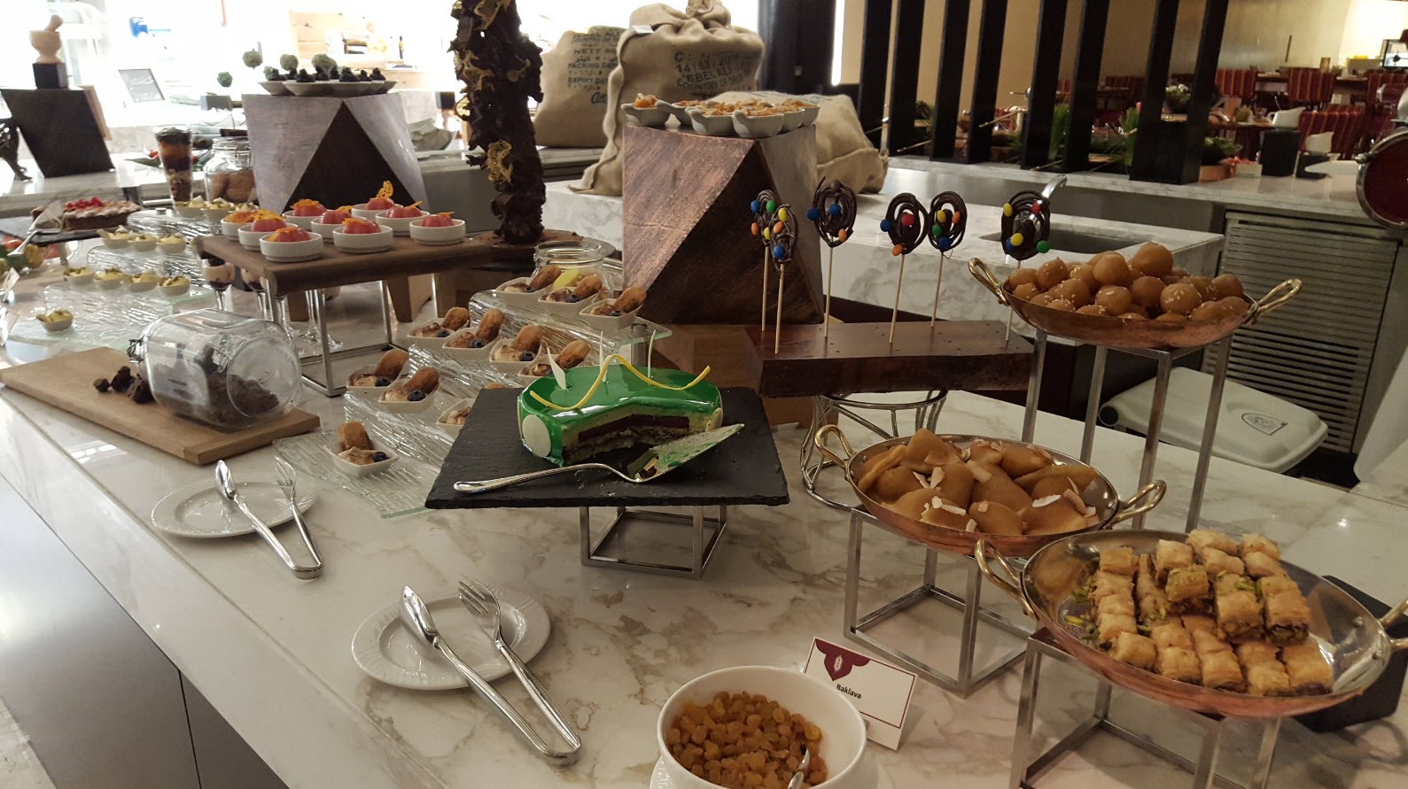 Buffet Artisan Kitchen Buffet Artisan Kitchen