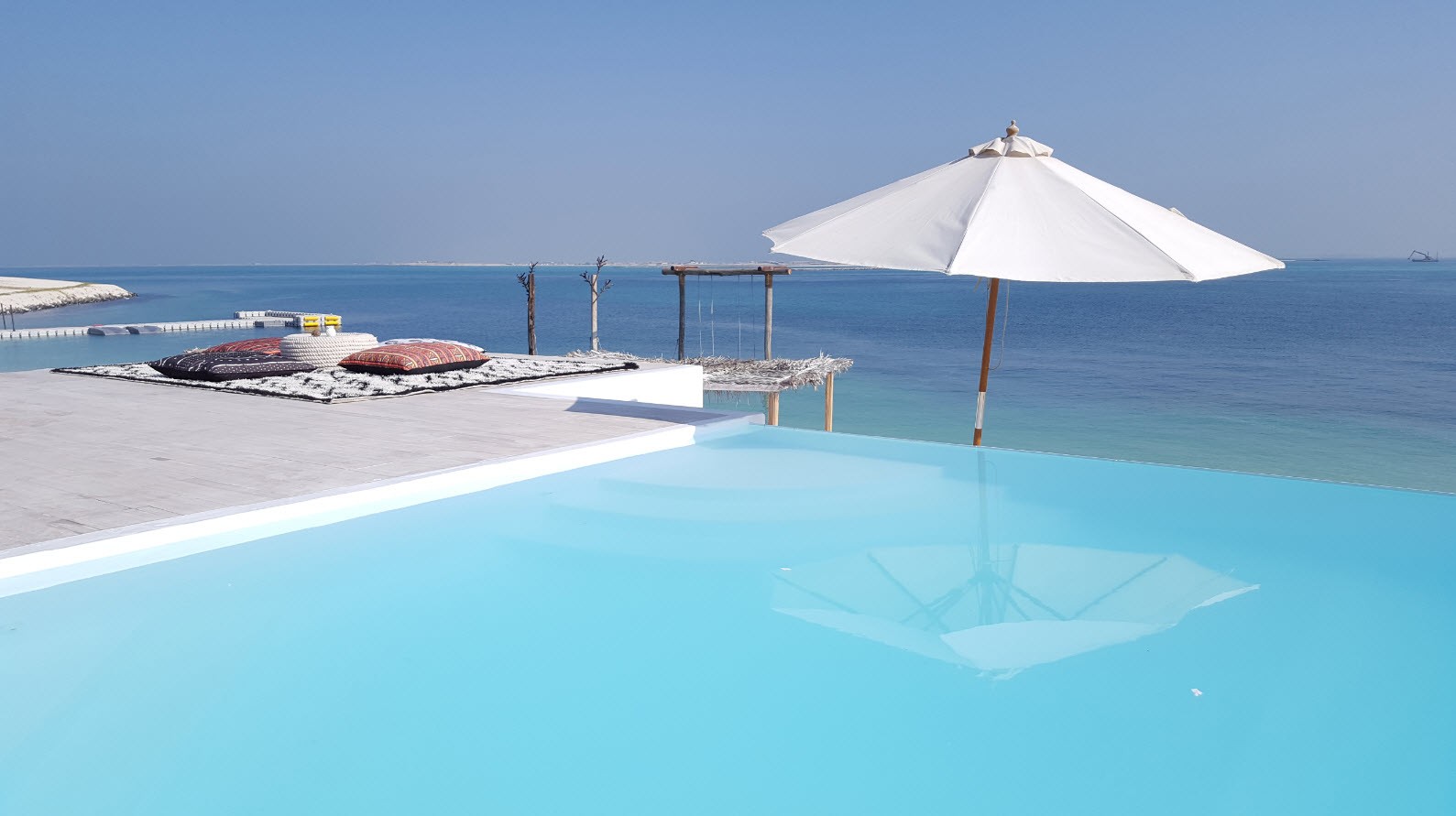 Piscine et plage Piscine et plage