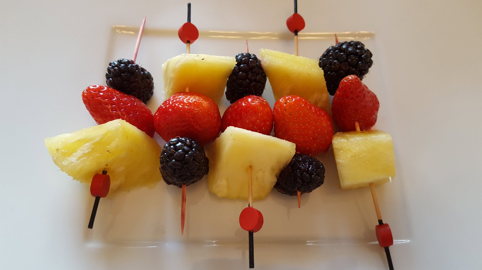 Assiette de fruits frais Assiette de fruits frais