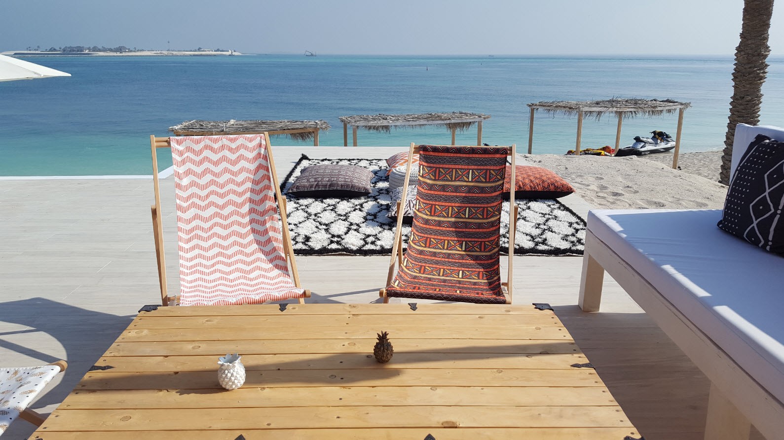 Tables et transats Tables et transats