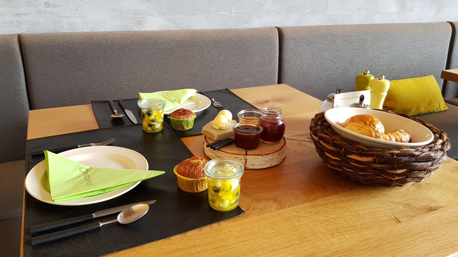 Petit dejeuner sur les pistes Crans Petit dejeuner sur les pistes Crans