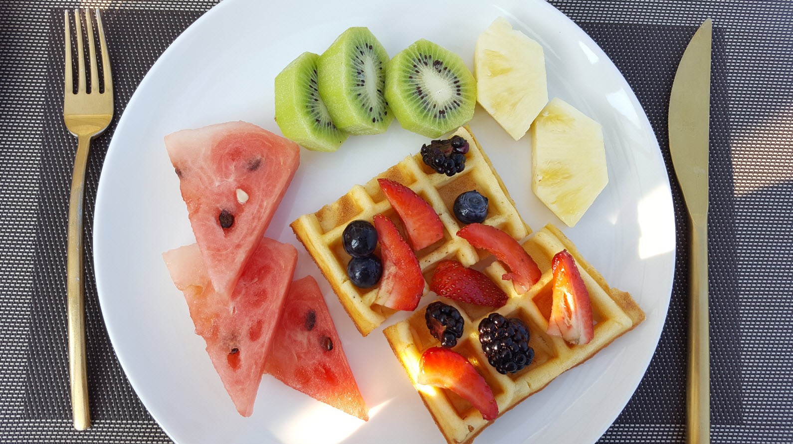 Assiette coloree Assiette coloree