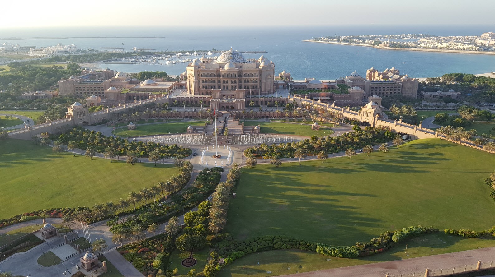 Vue sur Emirates Palace Vue sur Emirates Palace