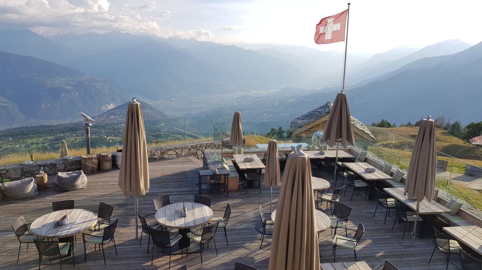 Restaurant altitude panoramique Valais Restaurant altitude panoramique Valais