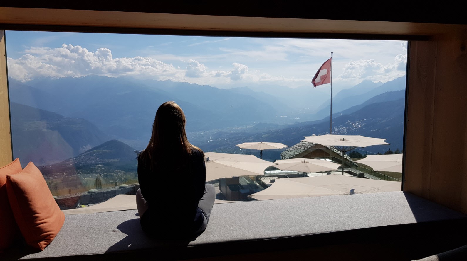 Design et vue panoramique Crans Montana Design et vue panoramique Crans Montana