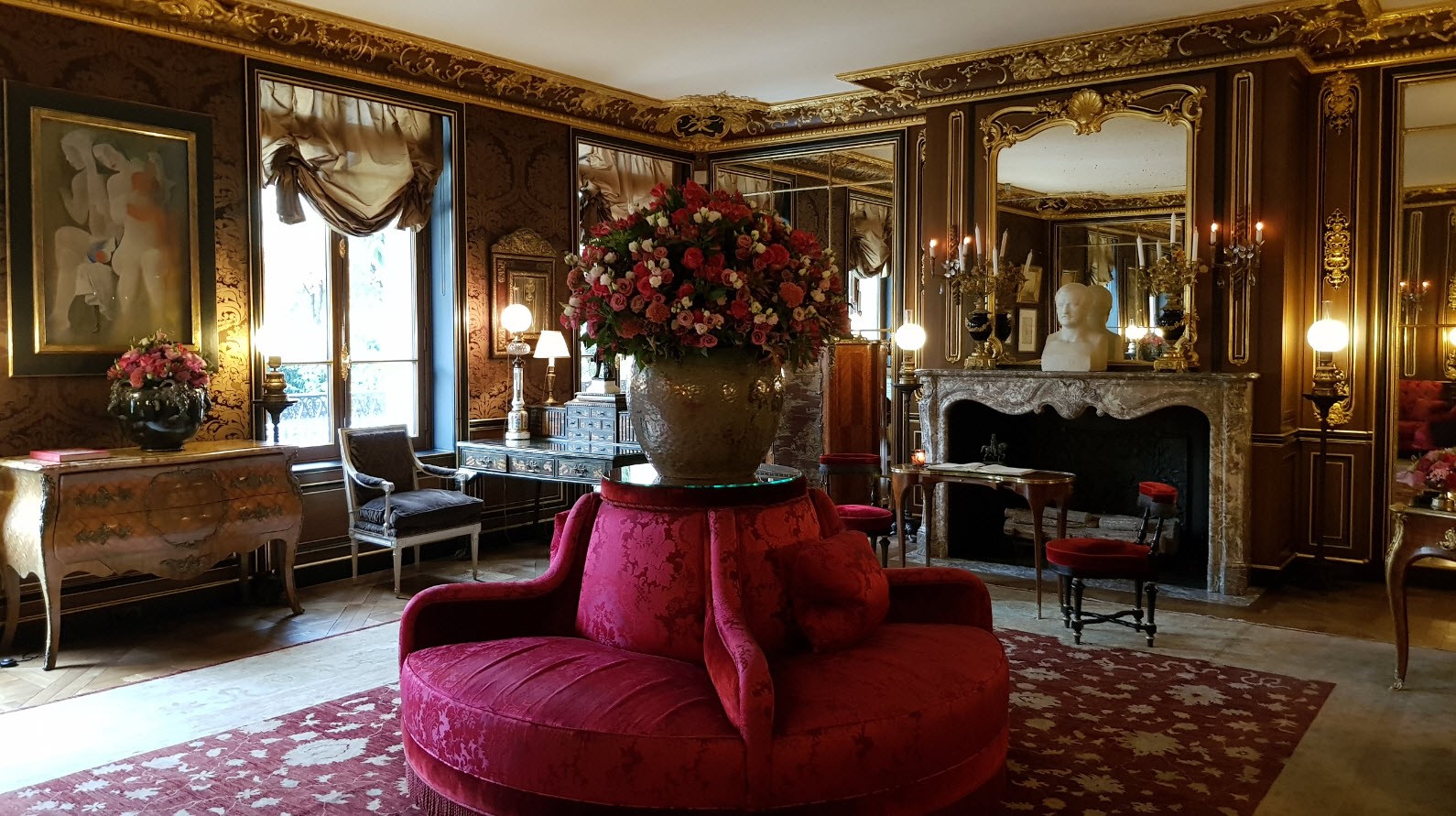 La Réserve Paris Hôtel La Réserve Paris Hôtel