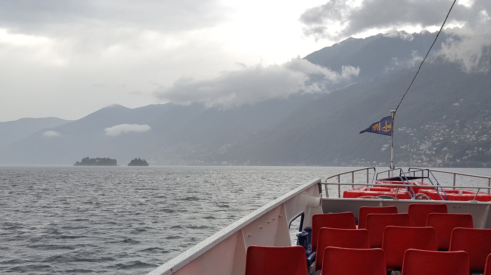 Bateau pour les Iles de Brissago Bateau pour les Iles de Brissago