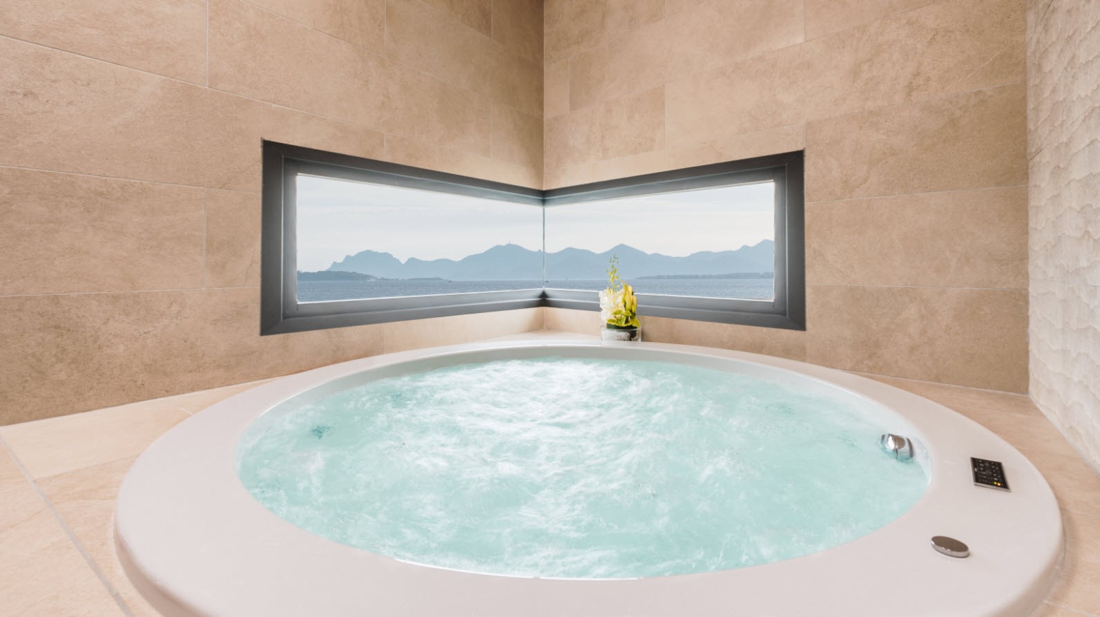 Suite Executive - (c) Cap Antibes Beach Hotel RC Suite Executive - (c) Cap Antibes Beach Hotel RC