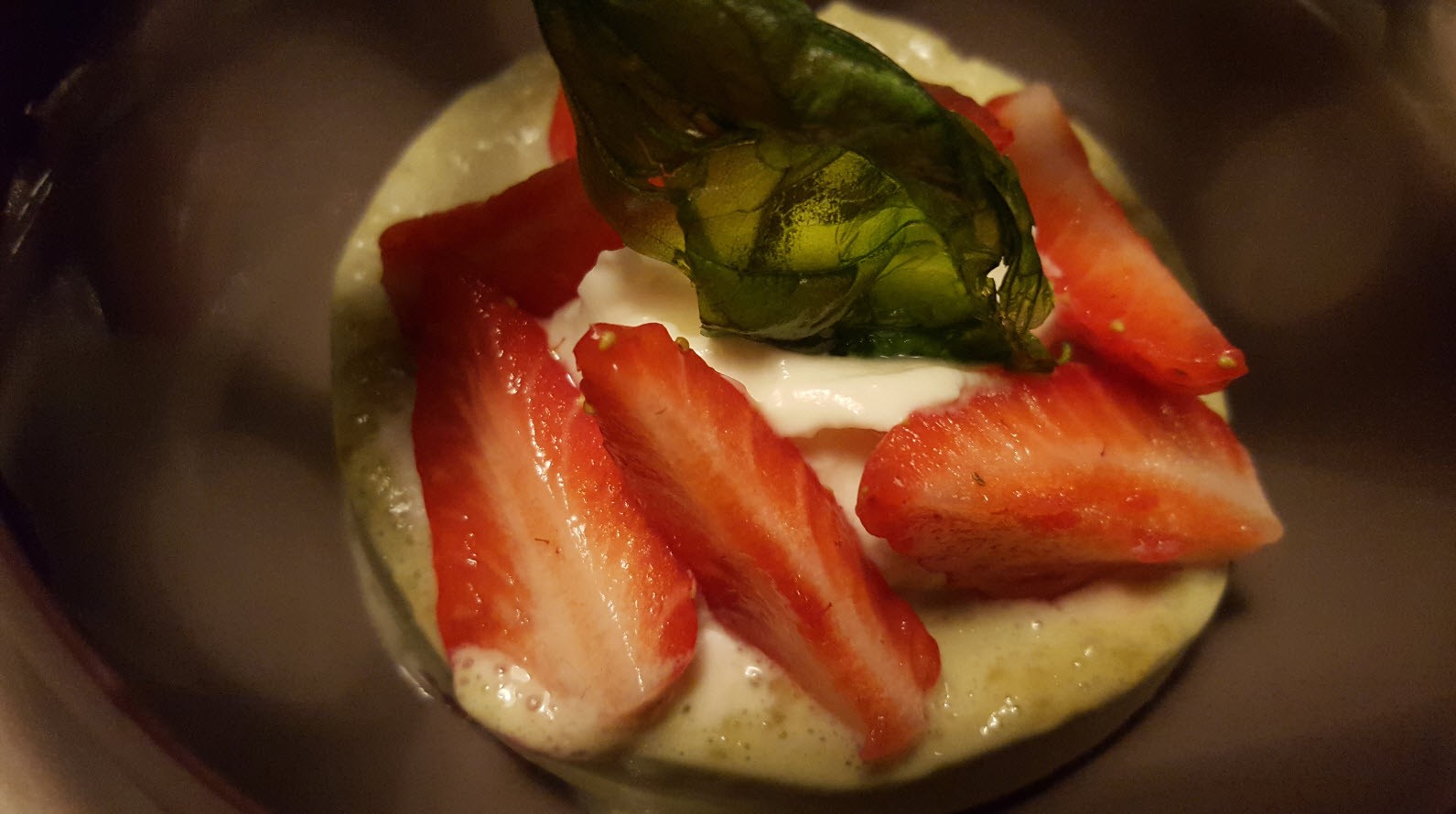 Crème brulée au basilic Crème brulée au basilic