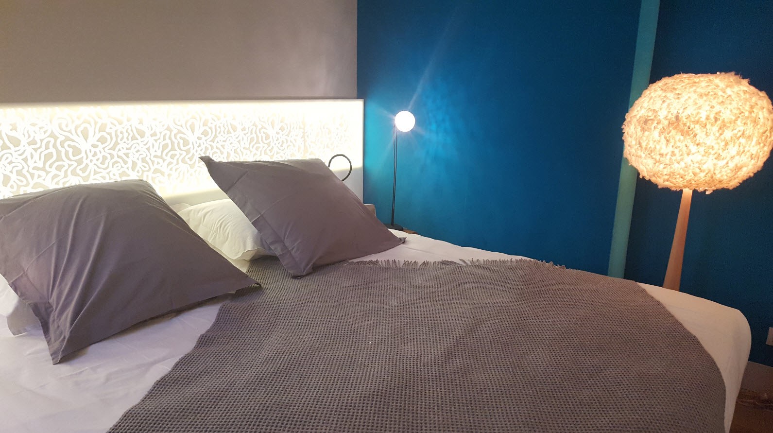 Tete de lit 1 Tete de lit 1