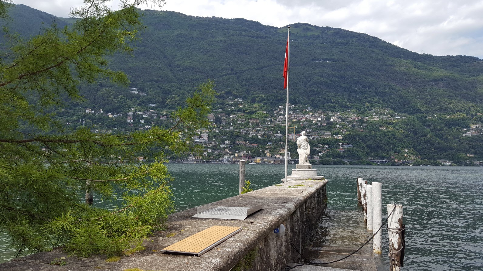 Ponton Isole di Brissago Ponton Isole di Brissago