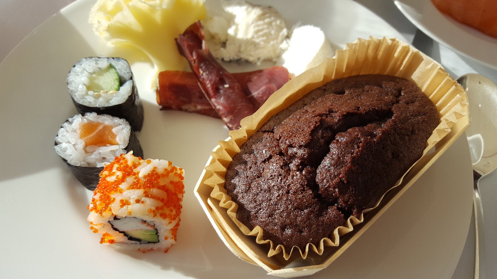 Gateau au chocolat et sushis Gateau au chocolat et sushis
