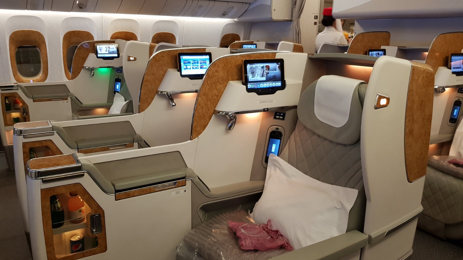 Business Class Emirates 777 Business Class Emirates 777