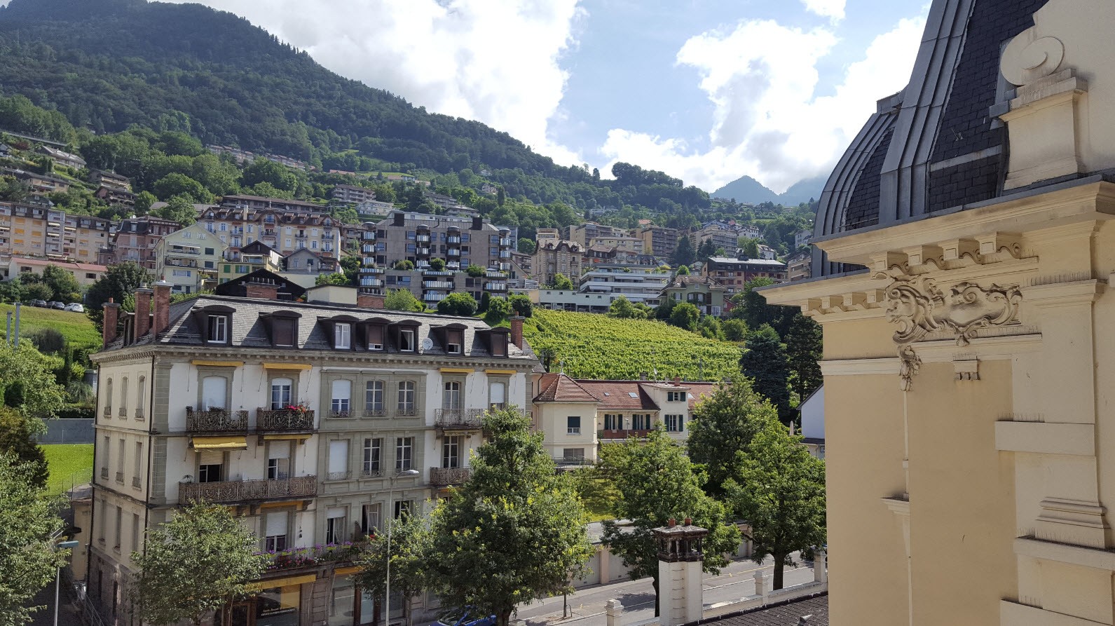 Vue cote Montreux Vue cote Montreux