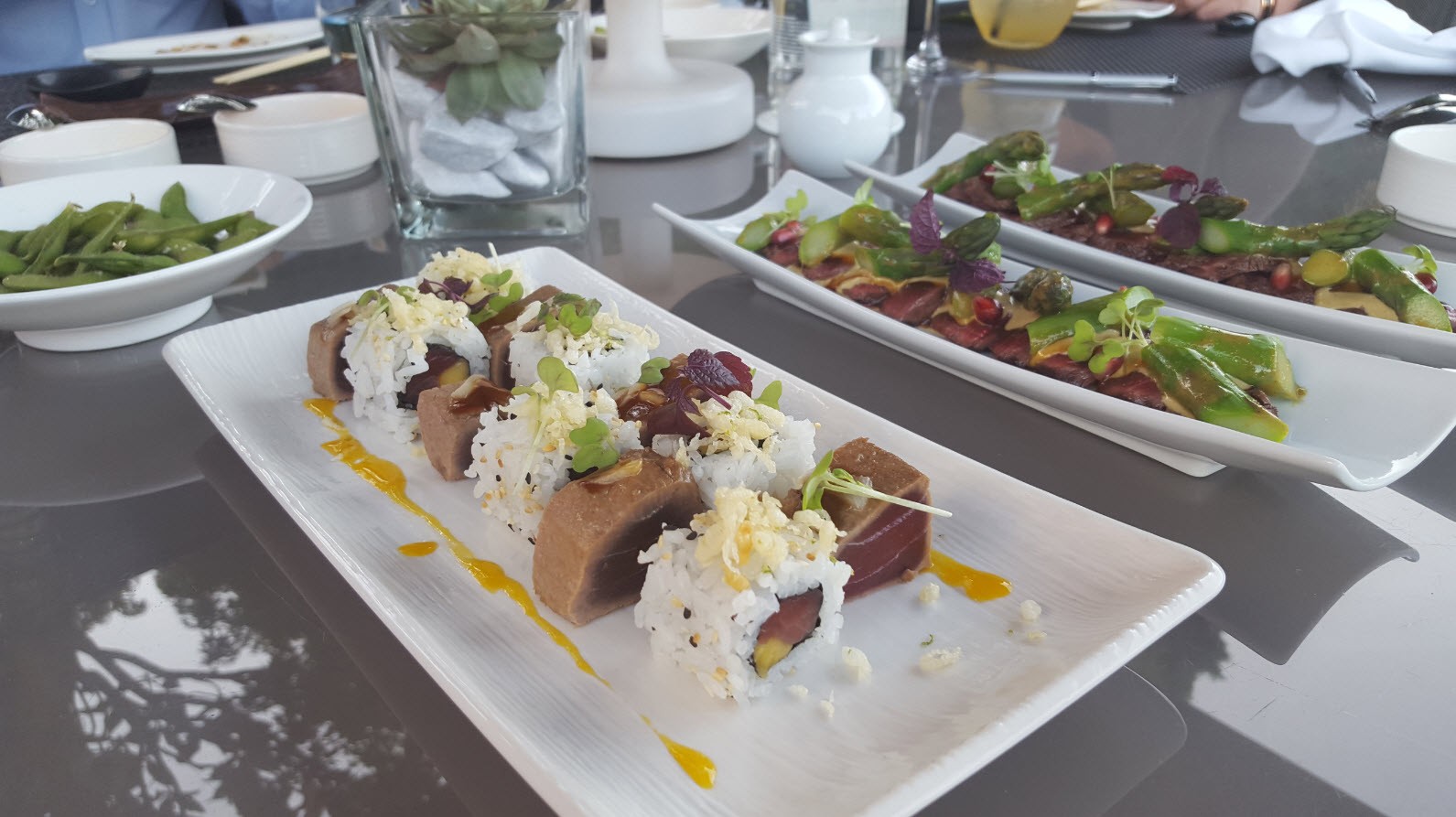 Sushis sous toutes leurs coutures Sushis sous toutes leurs coutures