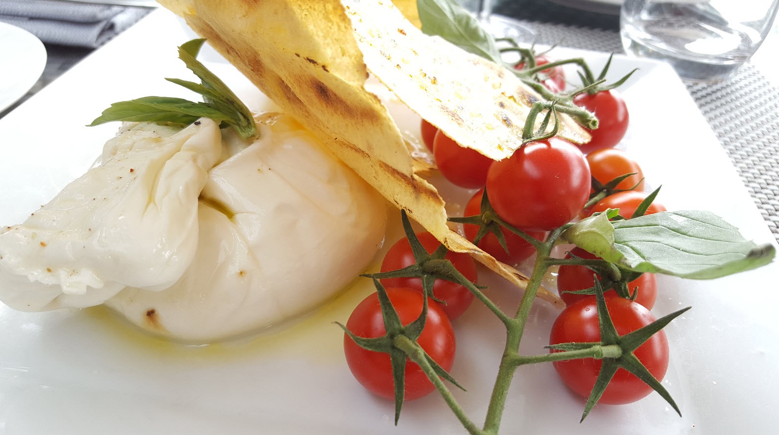 Burrata Burrata