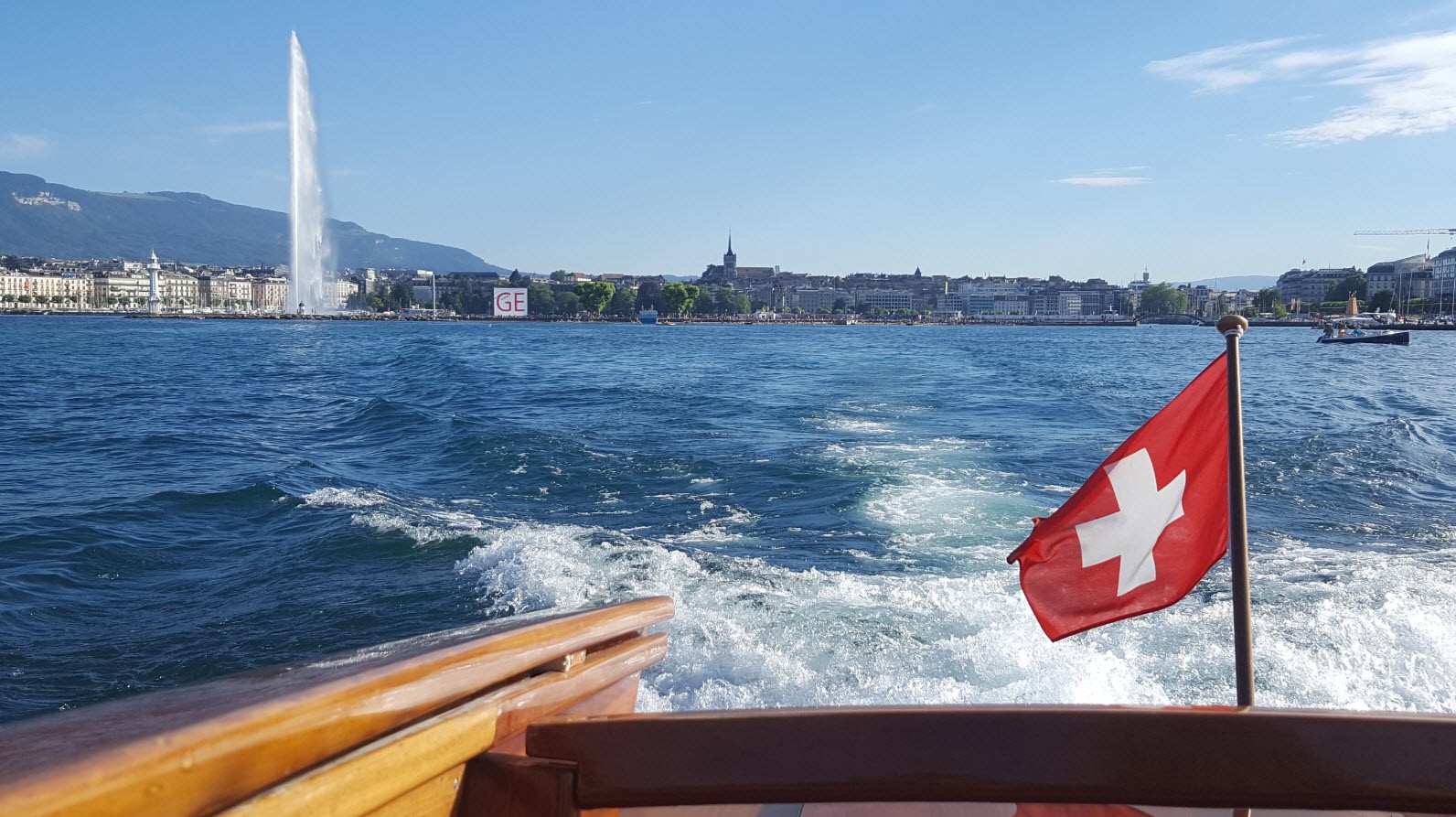 Bateau motoscafo La Reserve Geneve Bateau motoscafo La Reserve Geneve