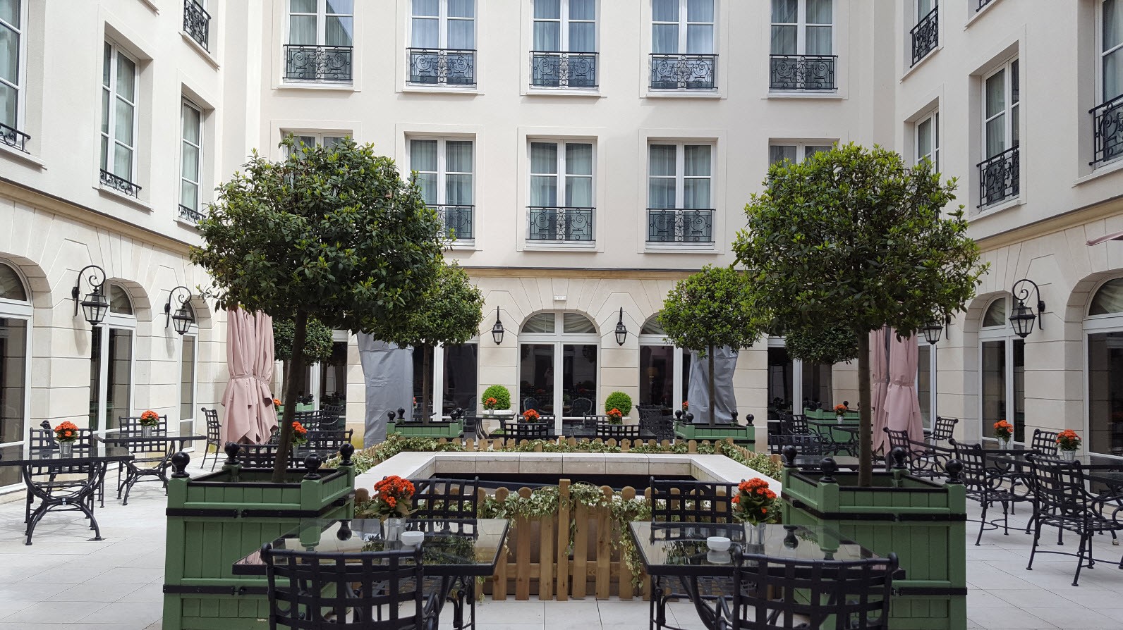Cour interieure Cour interieure
