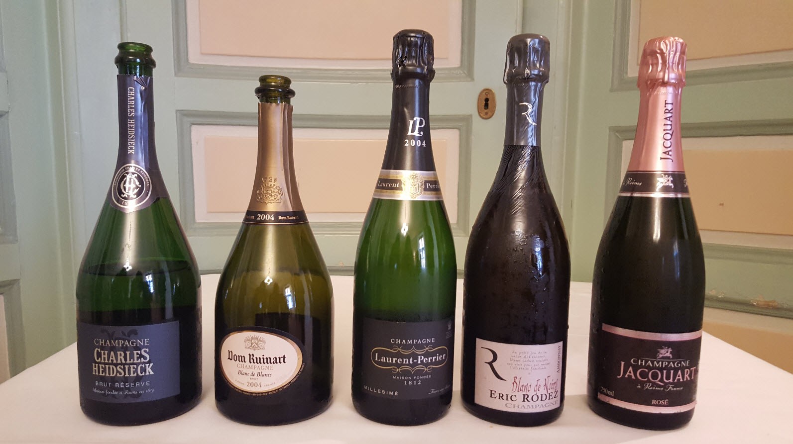 Champagne de l'aperitif au dessert Champagne de l'aperitif au dessert