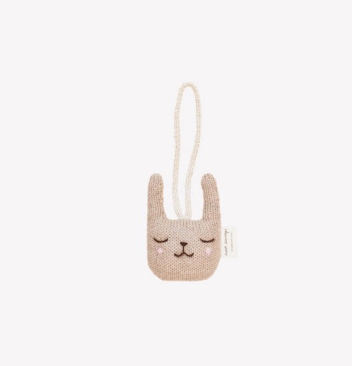 Main Sauvage - Hochet lapin à suspendre Main Sauvage - Hochet lapin à suspendre