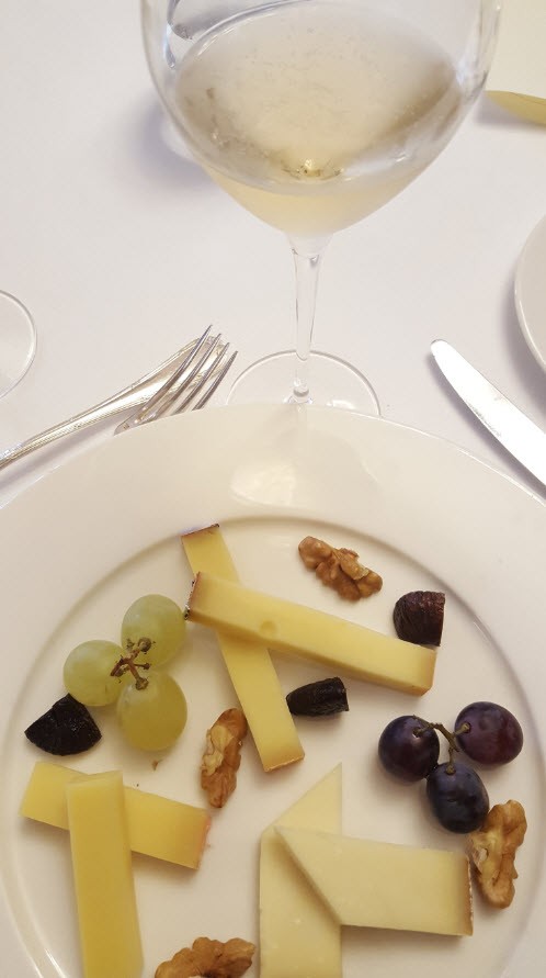 Champagne avec fromage Champagne avec fromage
