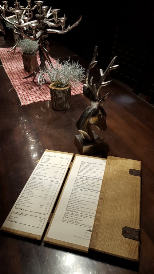Menu en bois Menu en bois