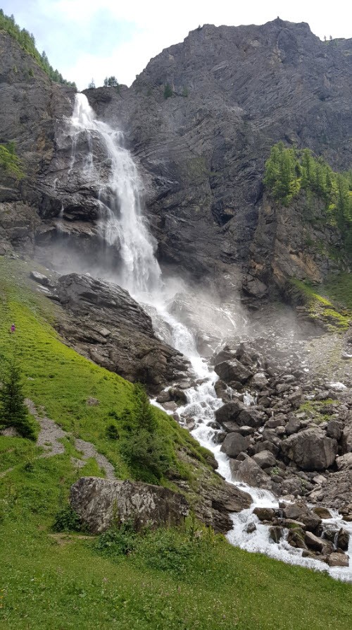 Balade facile famille en suisse Balade facile famille en suisse
