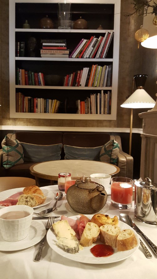 Petit dejeuner bibliotheque Petit dejeuner bibliotheque
