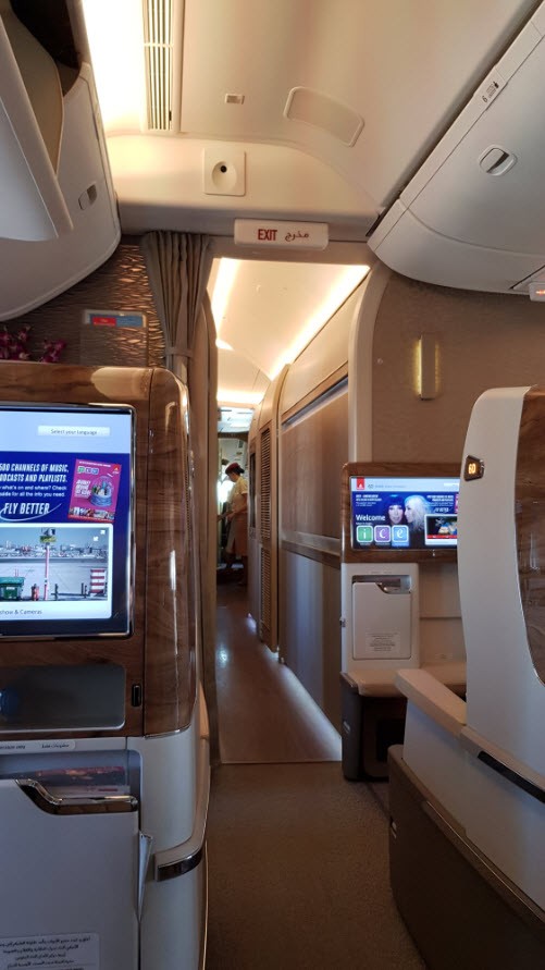 Business Class Emirates 777 Business Class Emirates 777