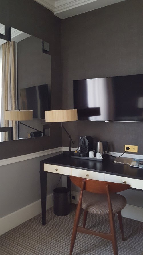 Bureau Bureau