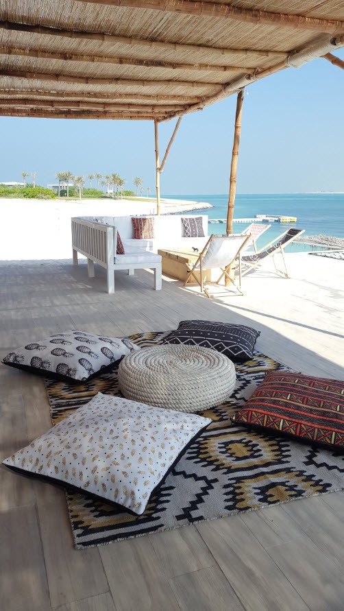 Tapis et coussins au sol Tapis et coussins au sol