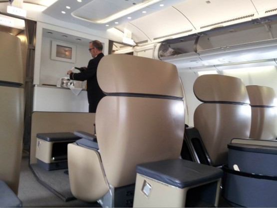 Zurich-Tokyo 1st class Swiss (2) Zurich-Tokyo 1st class Swiss (2)