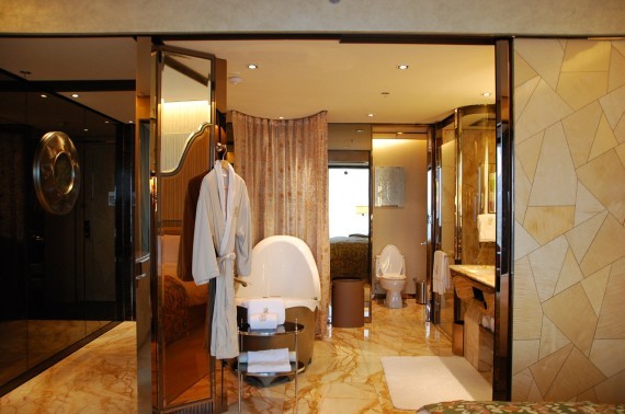 Ritz-Carlton Pudong Shanghai (11) Ritz-Carlton Pudong Shanghai (11)