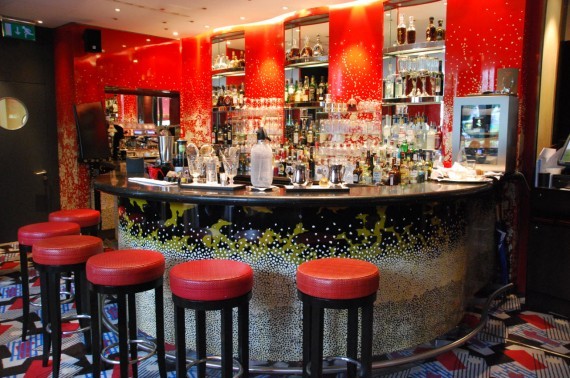 Bar Le Richemond Geneve (4) Bar Le Richemond Geneve (4)