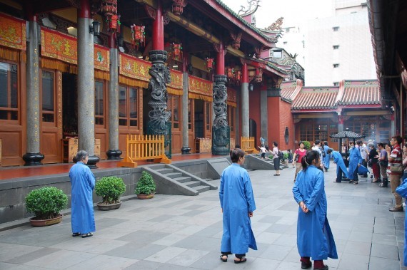 Cérémonies et offrandes Xingtian Temple (18) Cérémonies et offrandes Xingtian Temple (18)