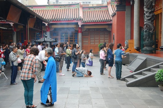 Cérémonies et offrandes Xingtian Temple (6) Cérémonies et offrandes Xingtian Temple (6)