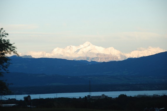 Vue sur les Alpes depuis Nyon 01 Vue sur les Alpes depuis Nyon 01