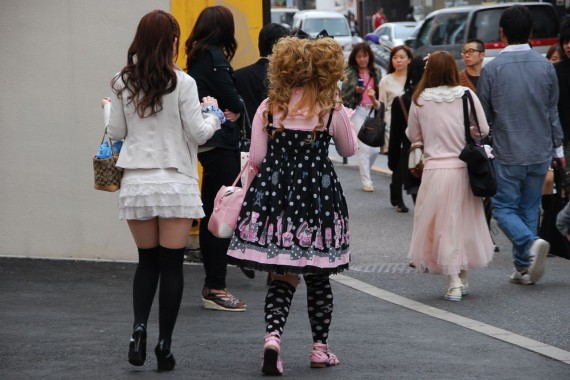 Habits extravagants japonais (13) Habits extravagants japonais (13)