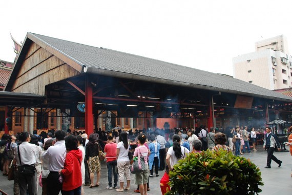 Cérémonies et offrandes Xingtian Temple (1) Cérémonies et offrandes Xingtian Temple (1)
