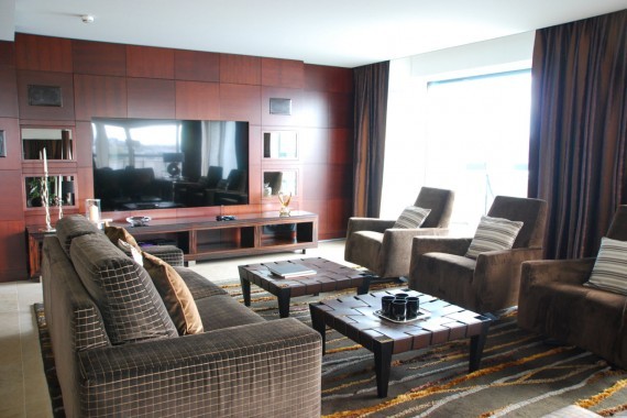Geneva Suite - Salon haut (2) Geneva Suite - Salon haut (2)