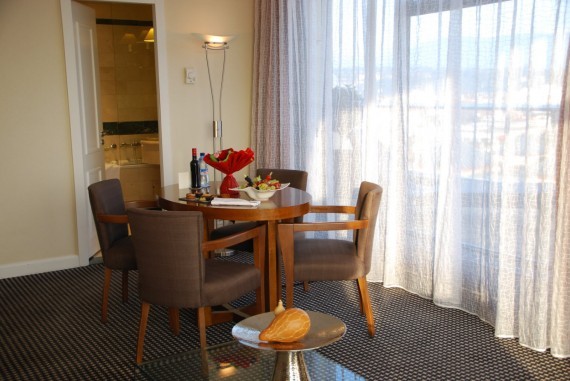 Suite 710 Warwick Geneve (26) Suite 710 Warwick Geneve (26)