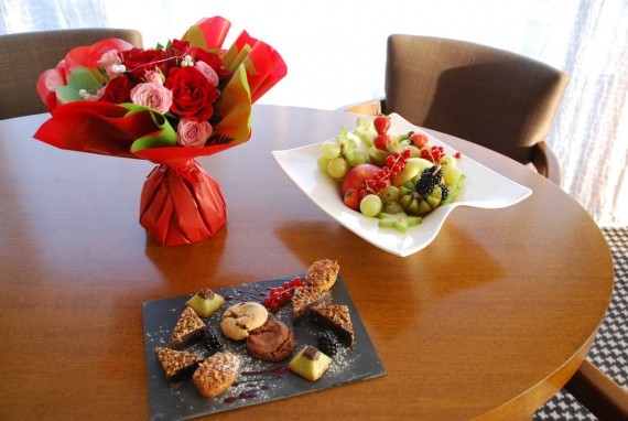 Suite 710 Warwick Geneve (33) Suite 710 Warwick Geneve (33)